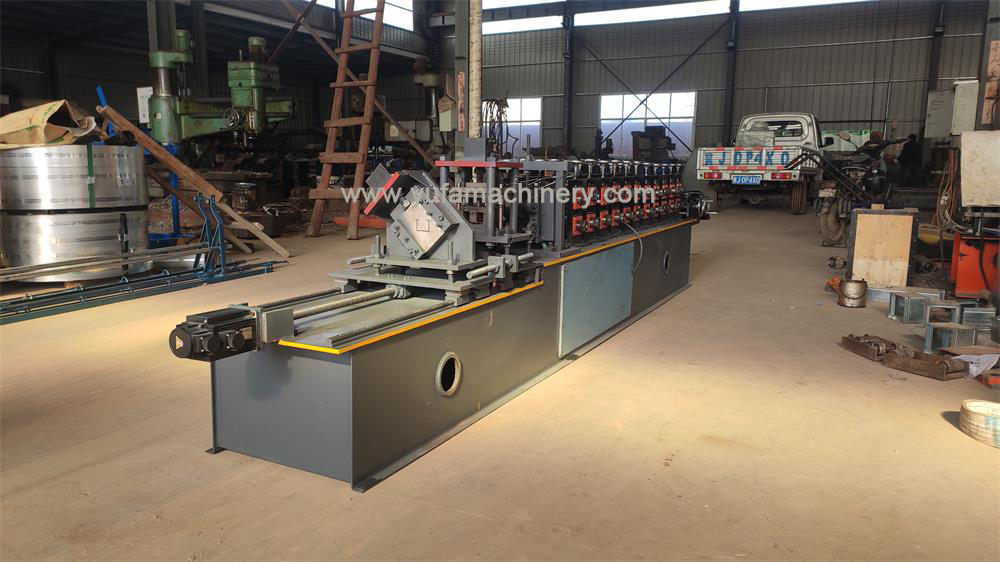 Export C and U stud light keel roll forming machine to Israel