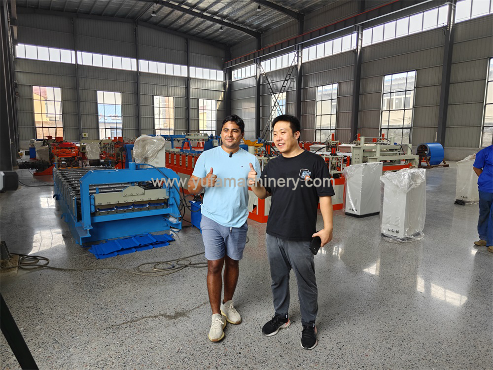 Export AG roof panel roll forming machine to America