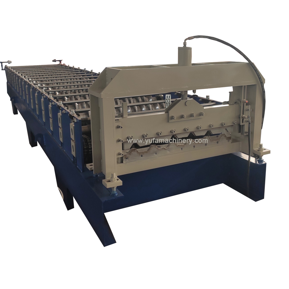 Libya client received hydraulic decoiler and roof panel roll forming machine line