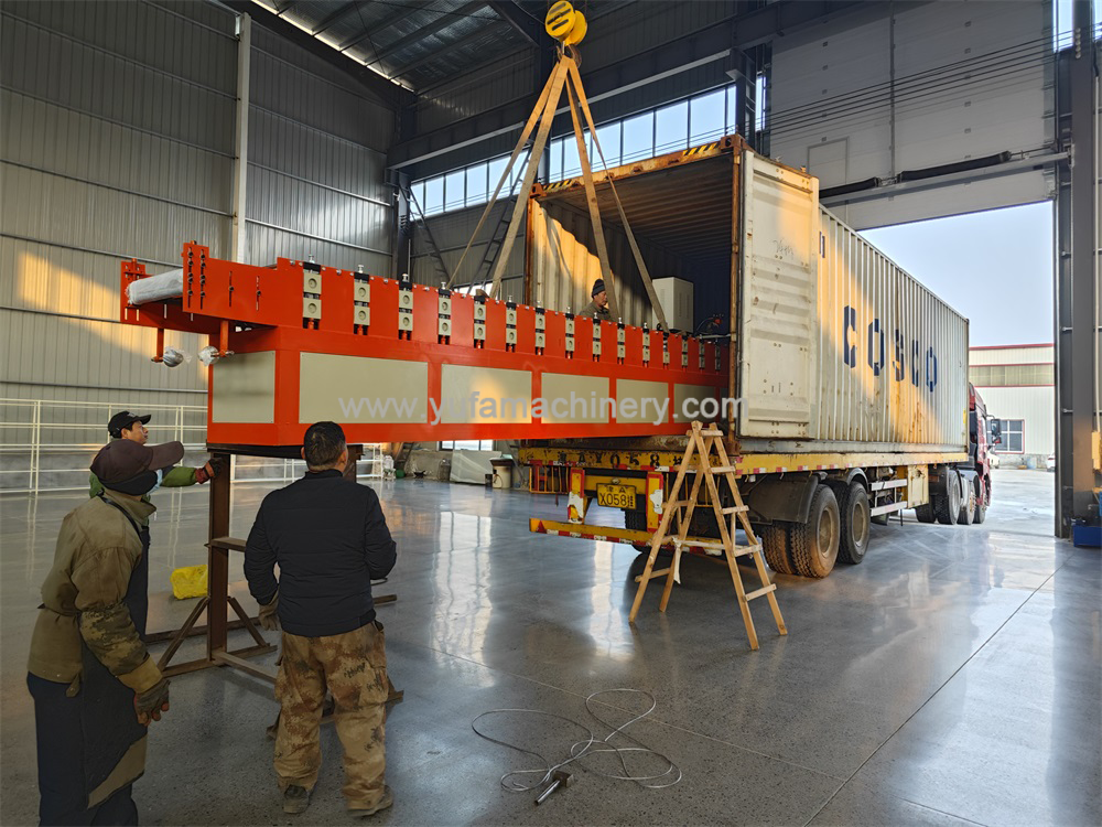 Export sliding ceiling panel roll forming machine to Malaysia