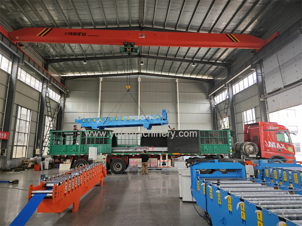 Export C 18 metal roof roll forming machine to Kazakhstan