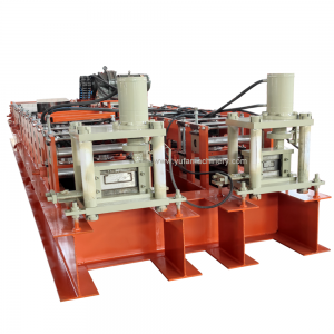 Two sizes in one C purlin roll forming machine